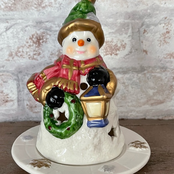 Coynes, 2002, Cute Porcelain Snowman Tea Lite Shield & Candle Tray. - Picture 1 of 11